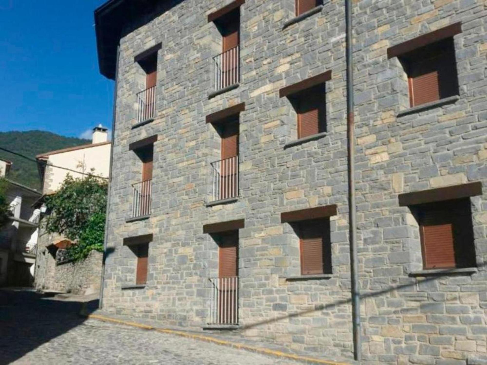 Apartamentos Biescas 3000 Экстерьер фото